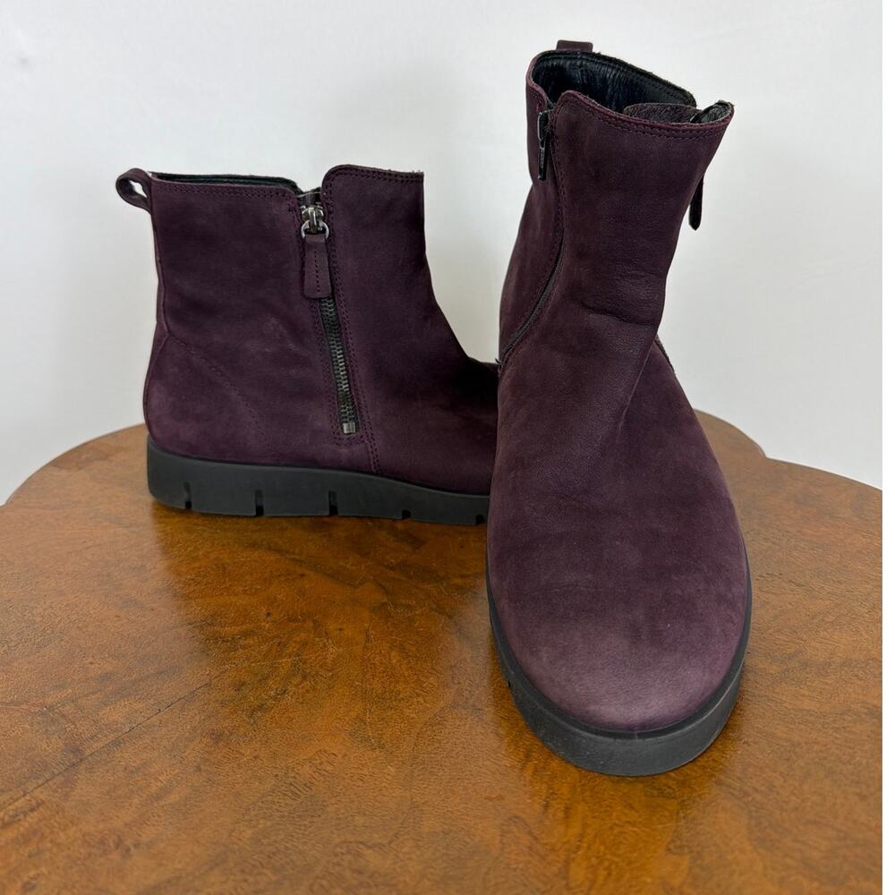 ECCO Purple Nubuck Suede Double Zip Rugged Ankle Boots 10.5